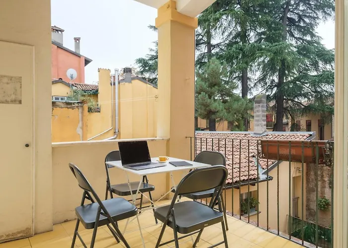 Towers View By Apartman Bologna