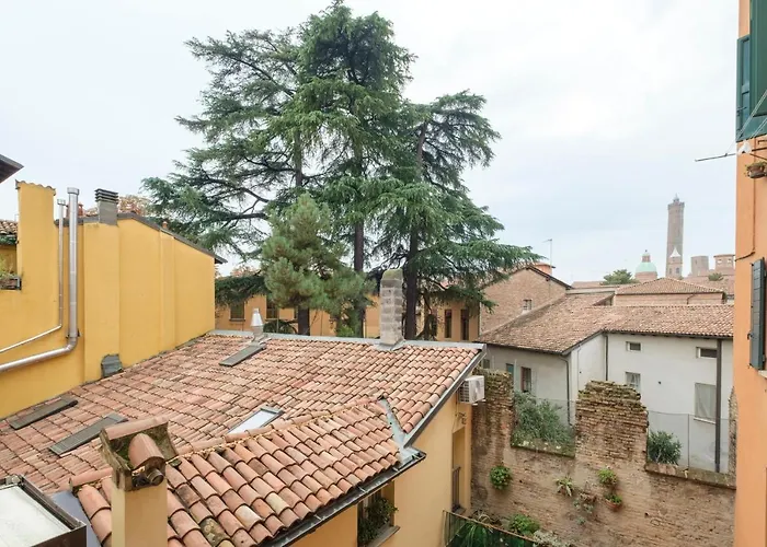 Towers View By Appartement Bologna
